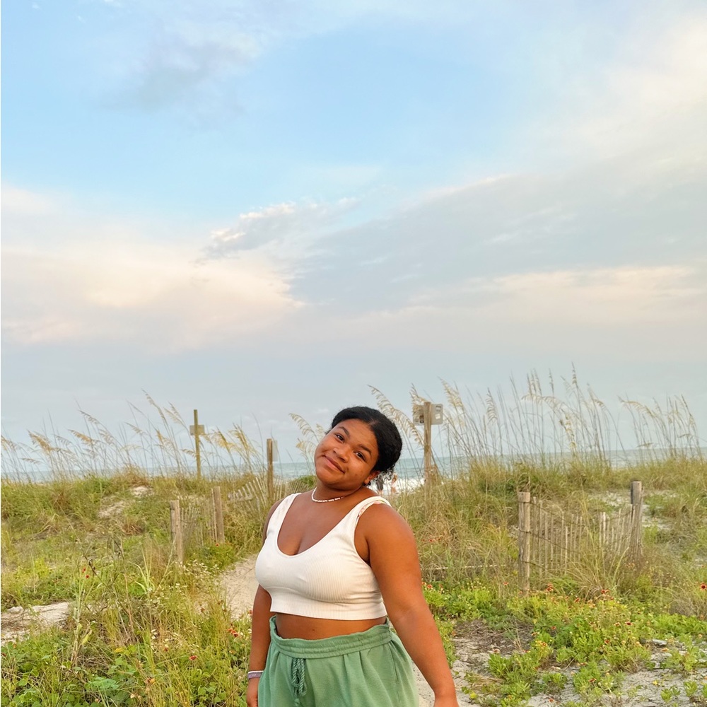 Meet your Posher, Shania